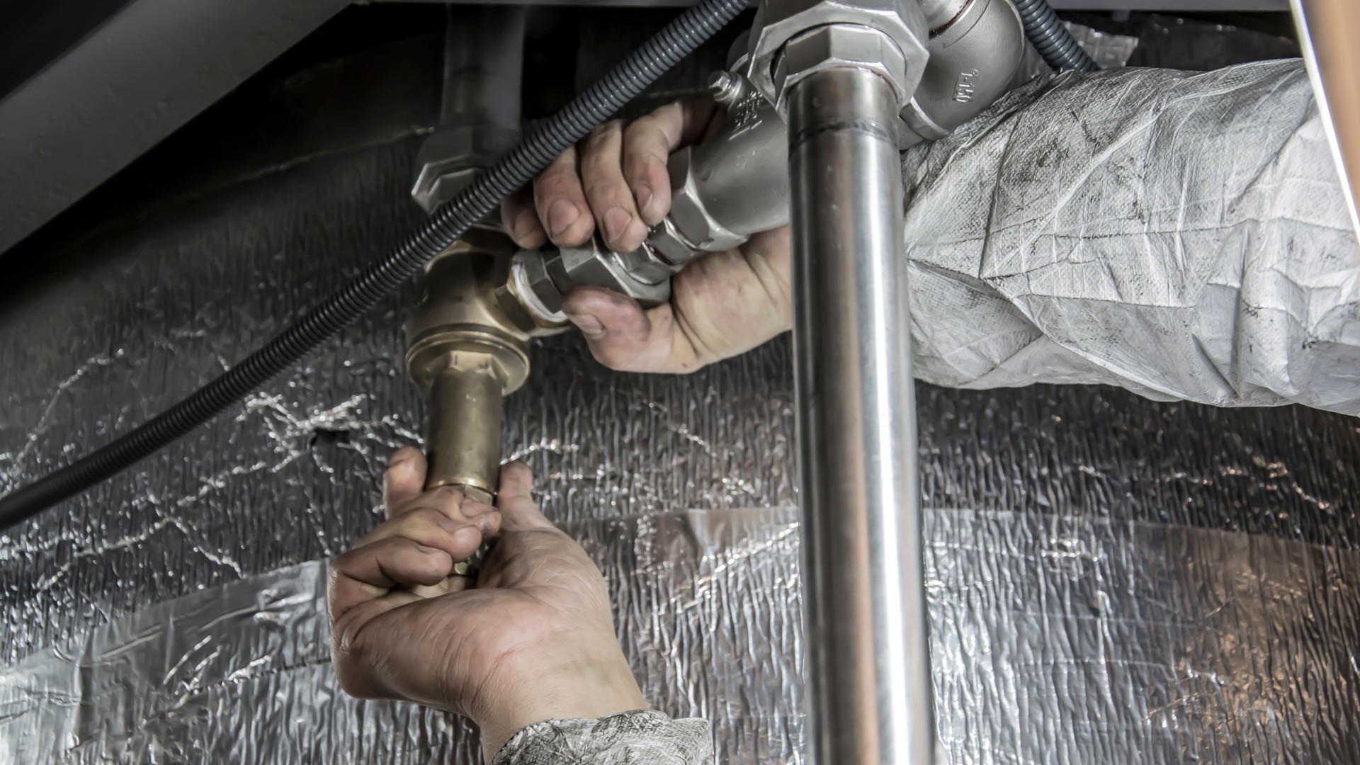 Emergency Plumbing Marketing: Win 24/7 Calls
